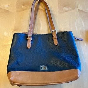 Black and tan Dooney and Bourke purse and wallet set